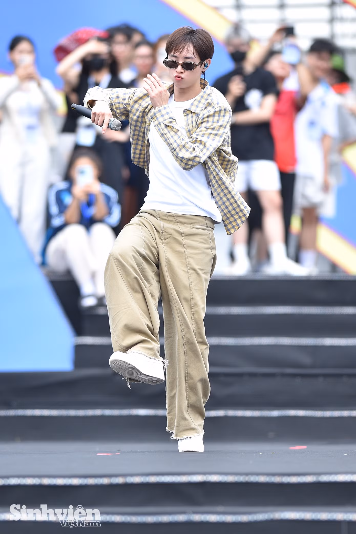 congb-sound-check-concert-thanh-xuan-logo-svvn-4051.jpg