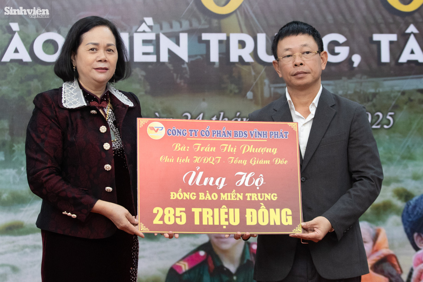 bao-tien-phong-phat-dong-ung-ho-dong-bao-mien-trung-tay-nguyen-thay-2.jpg