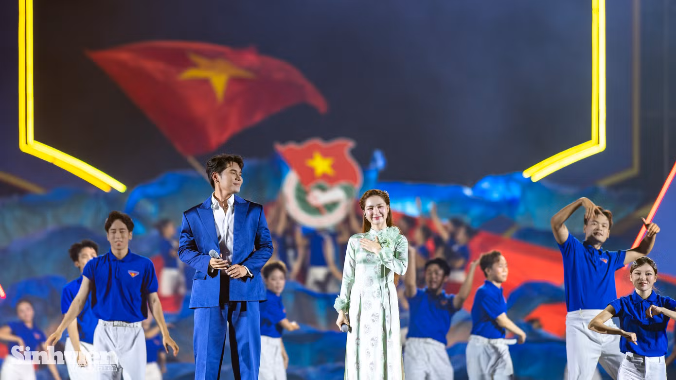 hoa-minzy-concert-thanh-xuan-logo-svvn-8929.jpg