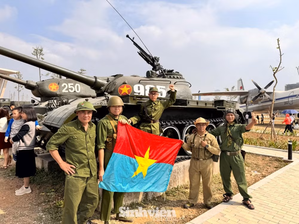 suu-tap-800-ky-vat-chien-tranh-7.jpg