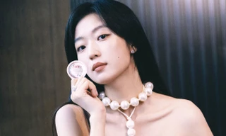 Nữ diễn viên cứu Triệu Lệ Dĩnh