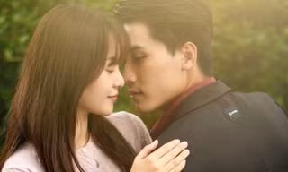 Cặp đôi Việt gây sốt