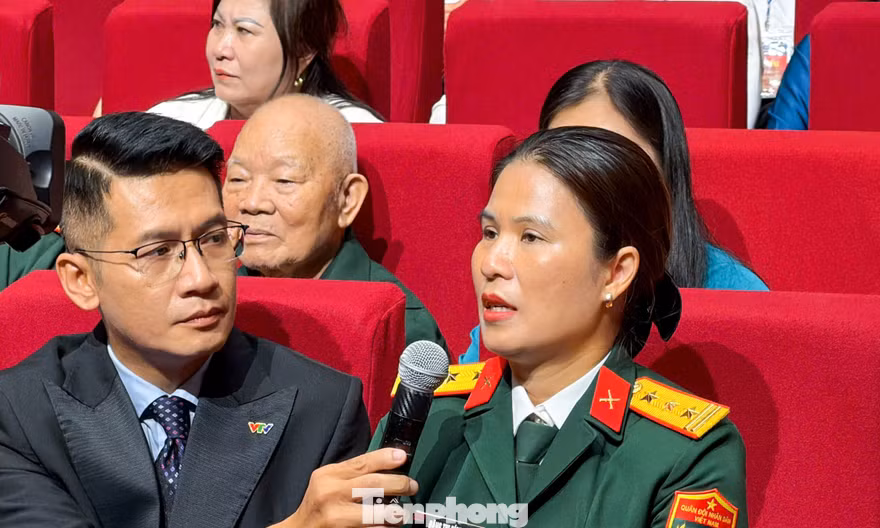 Nữ thượng tá nghẹn lòng kể về cuốn nhật ký của người chồng liệt sĩ
