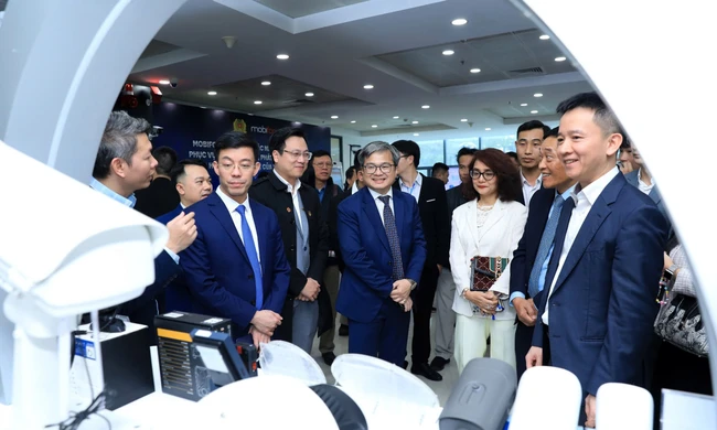 Phát triển khoa học, công nghệ: Hà Nội 'tự tạo áp lực để chuyển đổi'