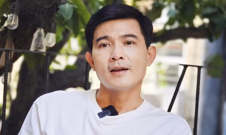 Diễn viên Quang Sự: 'Tôi 2-3 lần thua lỗ'