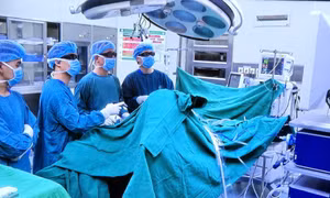 Tăng cơ hội chữa khỏi ung thư tiêu hoá nhờ kĩ thuật nội soi hiện đại