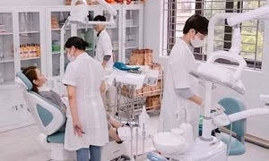 Trạm y tế phường đưa dịch vụ chất lượng cao đến gần người dân