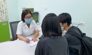 Tưởng dậy thì muộn do cơ địa, nam thanh niên phát hiện suy sinh dục
