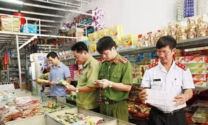 Thực phẩm bẩn hiện hữu từ chợ truyền thống đến sàn thương mại điện tử