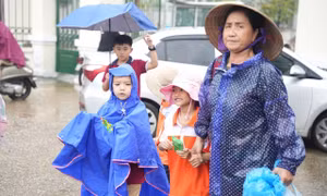 Trường phát hiện nhiều vấn đề sau bữa ăn bán trú lèo tèo vài món