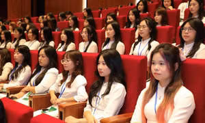  Đại học phải có nhiều sáng kiến phục vụ phát triển quốc gia