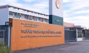 328 thí sinh tại điểm thi Trường THPT chuyên Tuyên Quang được đăng ký xét tuyển đại học