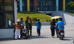 'Sự cần thiết của tính trung thực khi chia sẻ thông tin' vào đề thi Ngữ văn ở Tuyên Quang