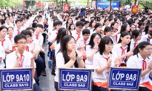 Bộ GD&ĐT: Hoạt động của trường, ‘cấm’ chuyển thành nghĩa vụ đóng góp của phụ huynh