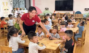 Một hiệu trưởng quản lý các điểm trường ra sao sau sáp nhập?