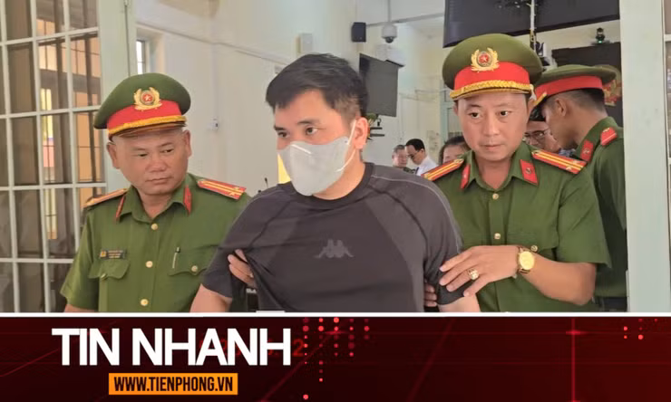 TIN NHANH: Lý do hoãn xét xử vụ tài xế gây tai nạn làm nữ sinh 14 tuổi tử vong ở Vĩnh Long