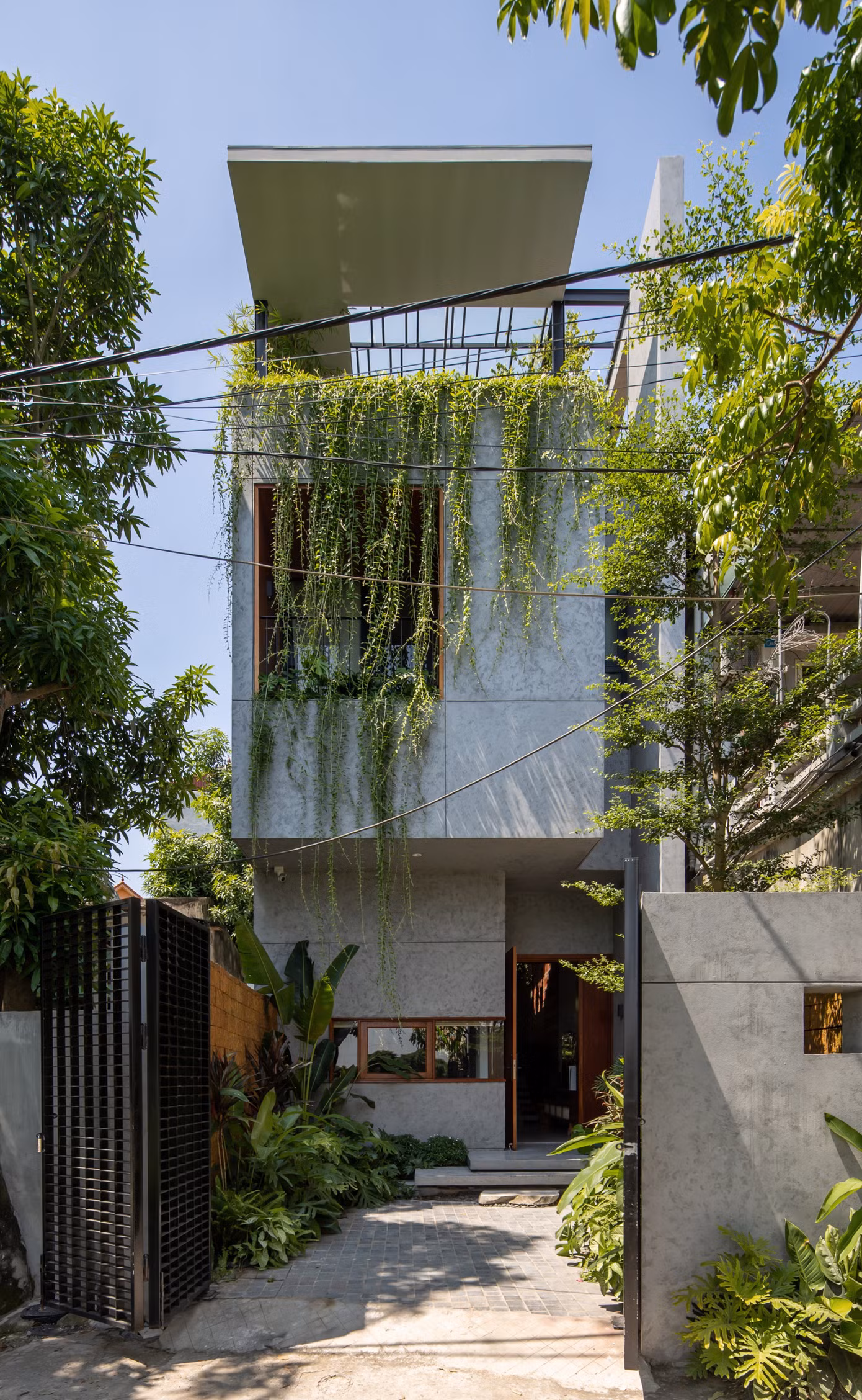 01-folding-house-exterior-view-1.jpg