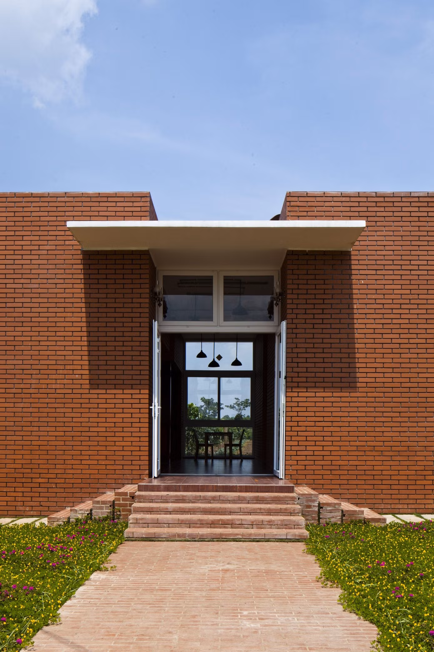 01-cta-first-house-ex-15-scaled.jpg