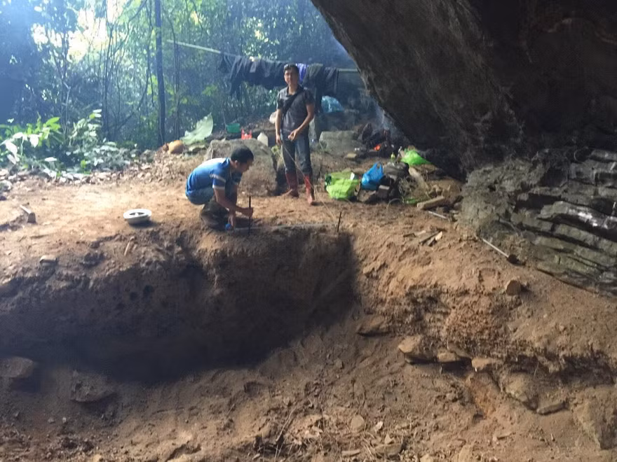 Địa điểm phát hiện mộ táng trẻ em và nhiều cổ vật thời kỳ đồ đá Bắc Sơn -Ảnh: Duy Chiến 