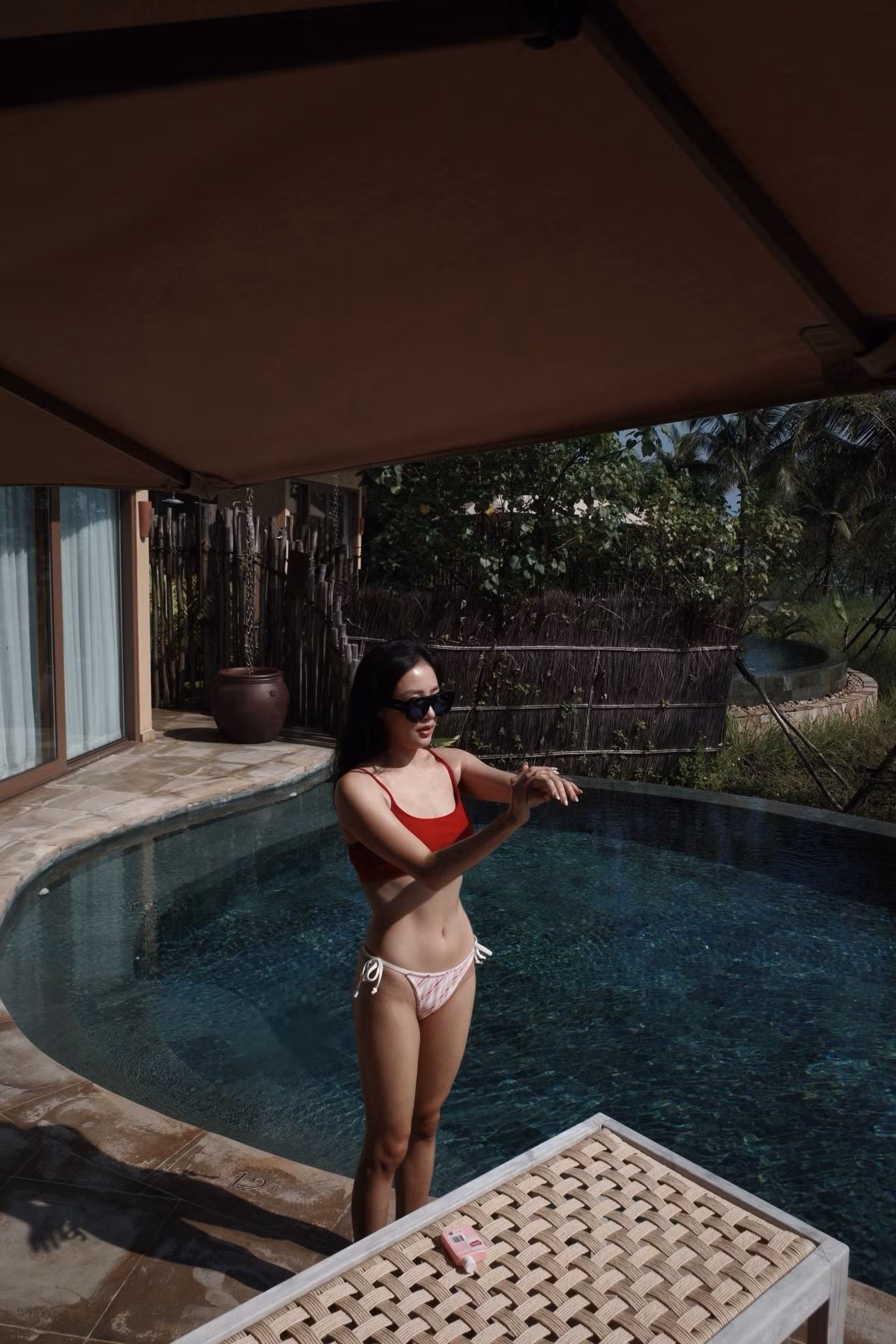 bikini-van-mai-huong-fdv.jpg
