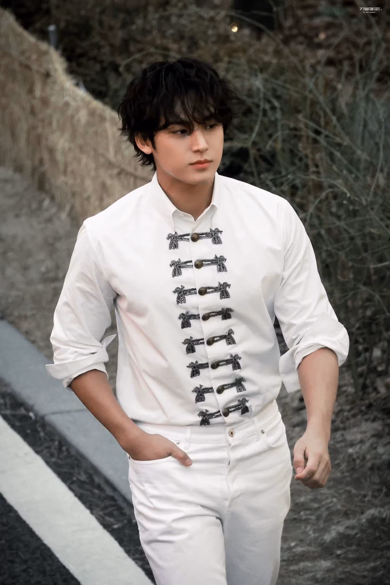 dior-seoul-cortis-mingyu.jpg