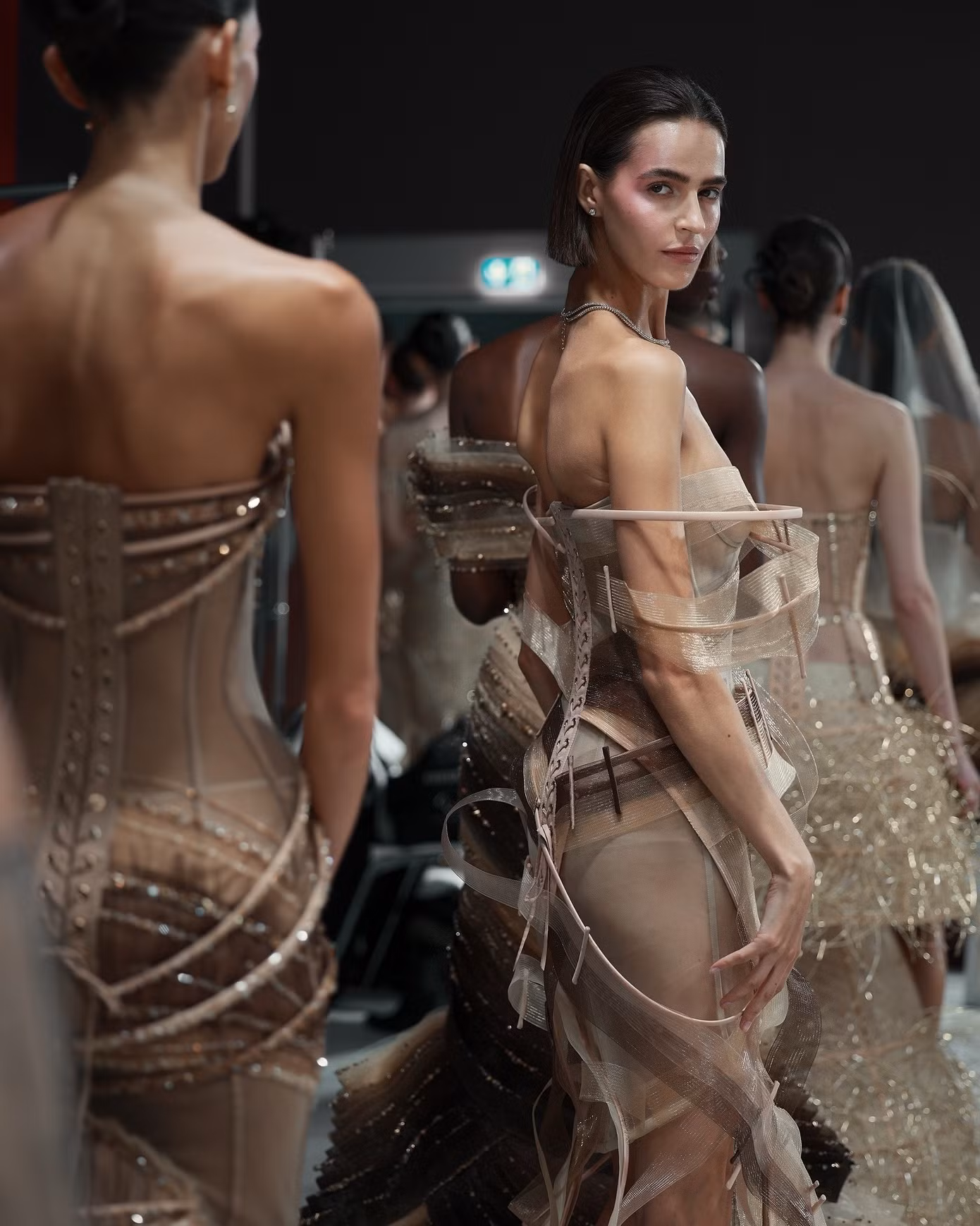 phan-huy-haute-couture-fw25-f.jpg