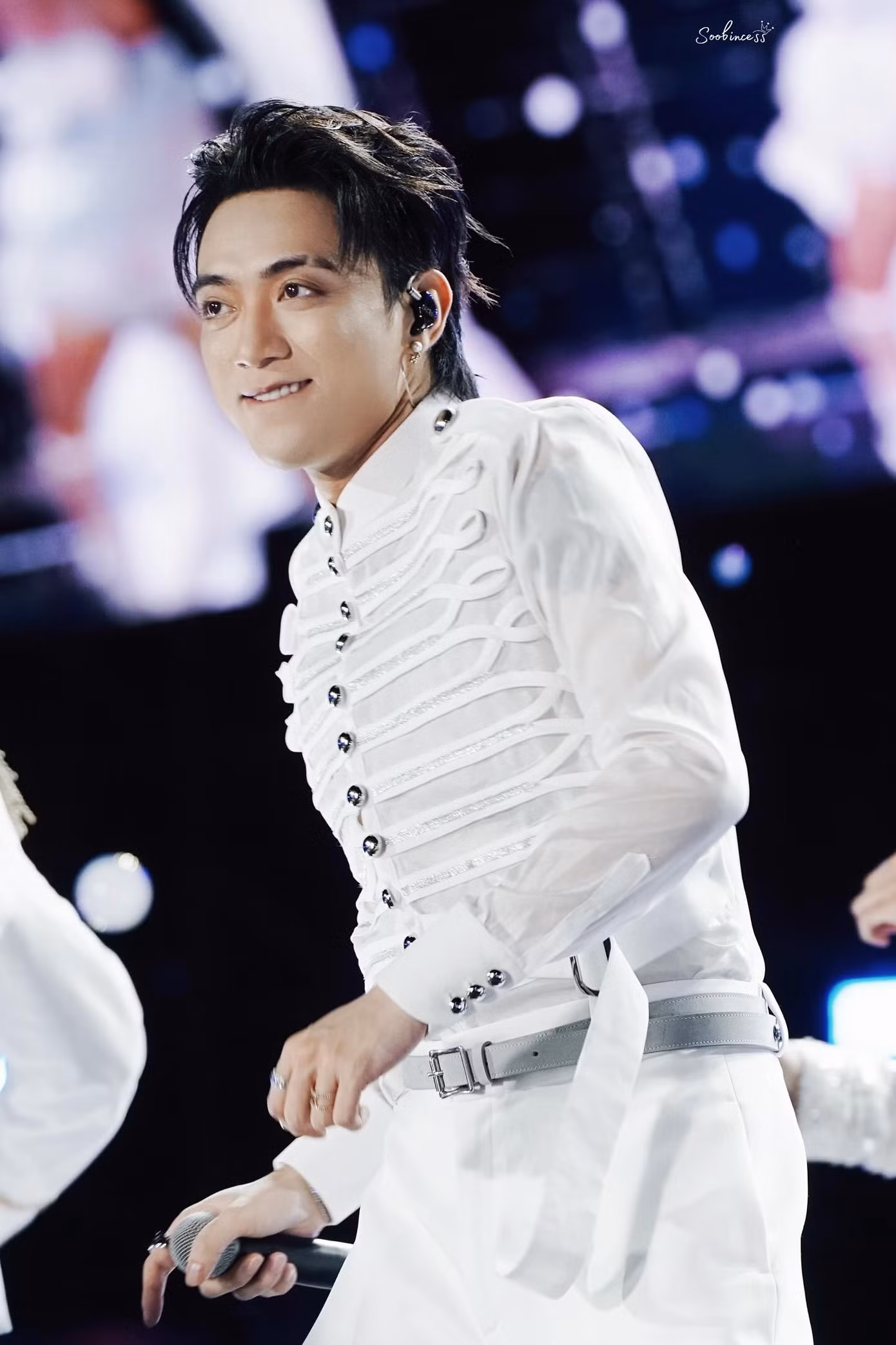 son-tung-m-tpsoobin-9.jpg