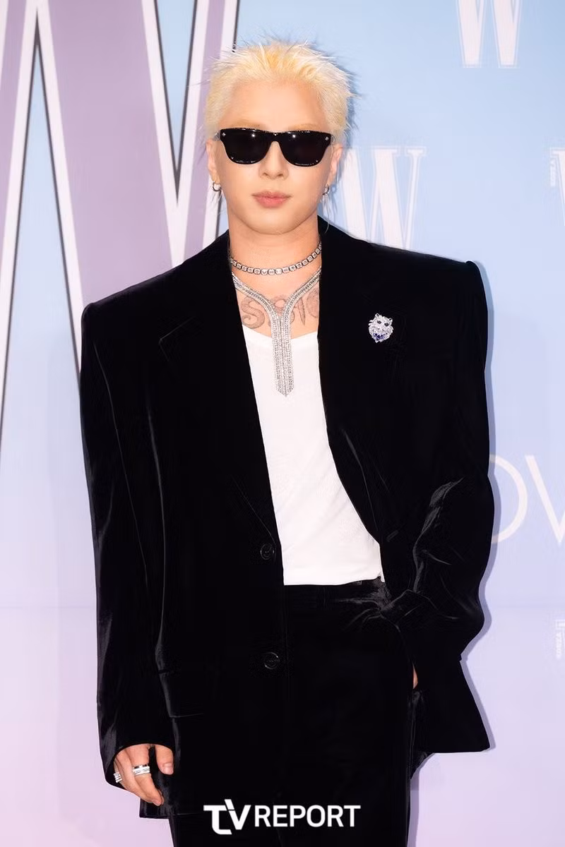 love-your-w-2025-taeyang-bigbang.jpg