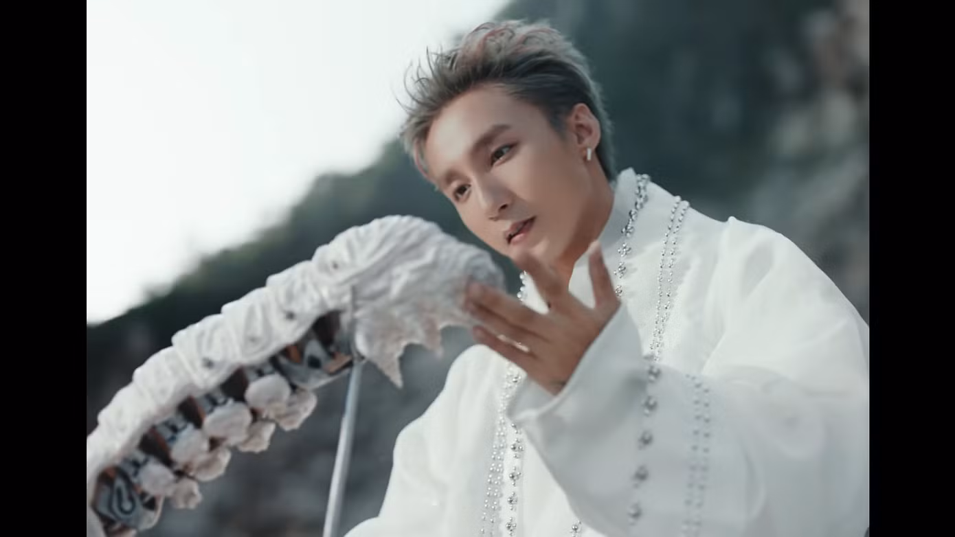 son-tung-mcome-my-way-12.png