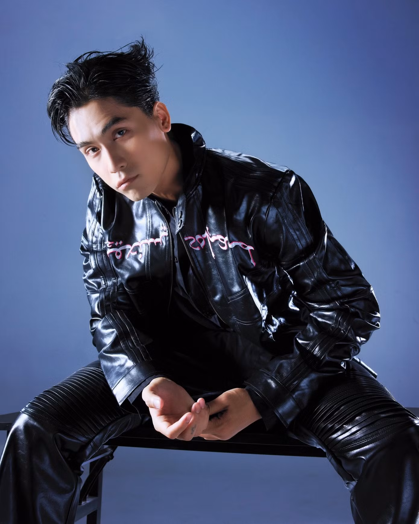 tam-trieu-dangvo-dien-gia-huyvi-me-anh-phan-chia-tay-45.jpg