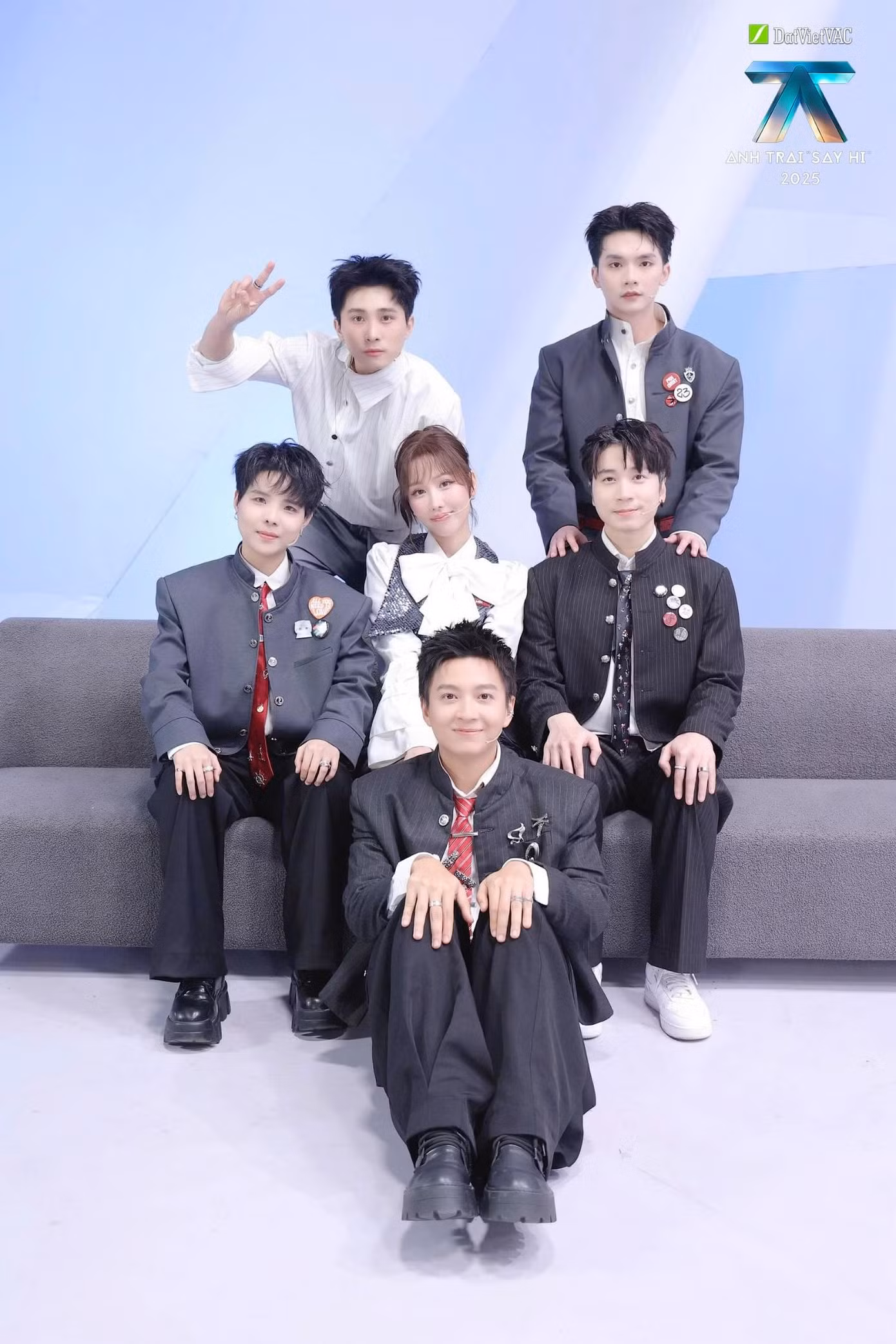 live-stage-3-anh-trai-say-hi-team-nkh.jpg