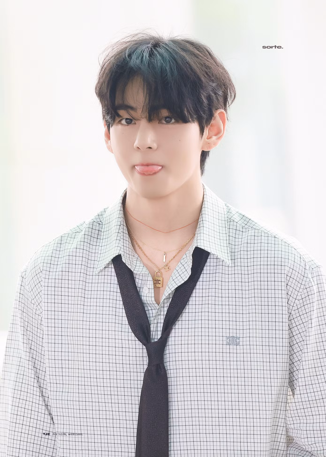paris-fashion-week-spring-summer-2026-v-bts-dfb-df.jpg