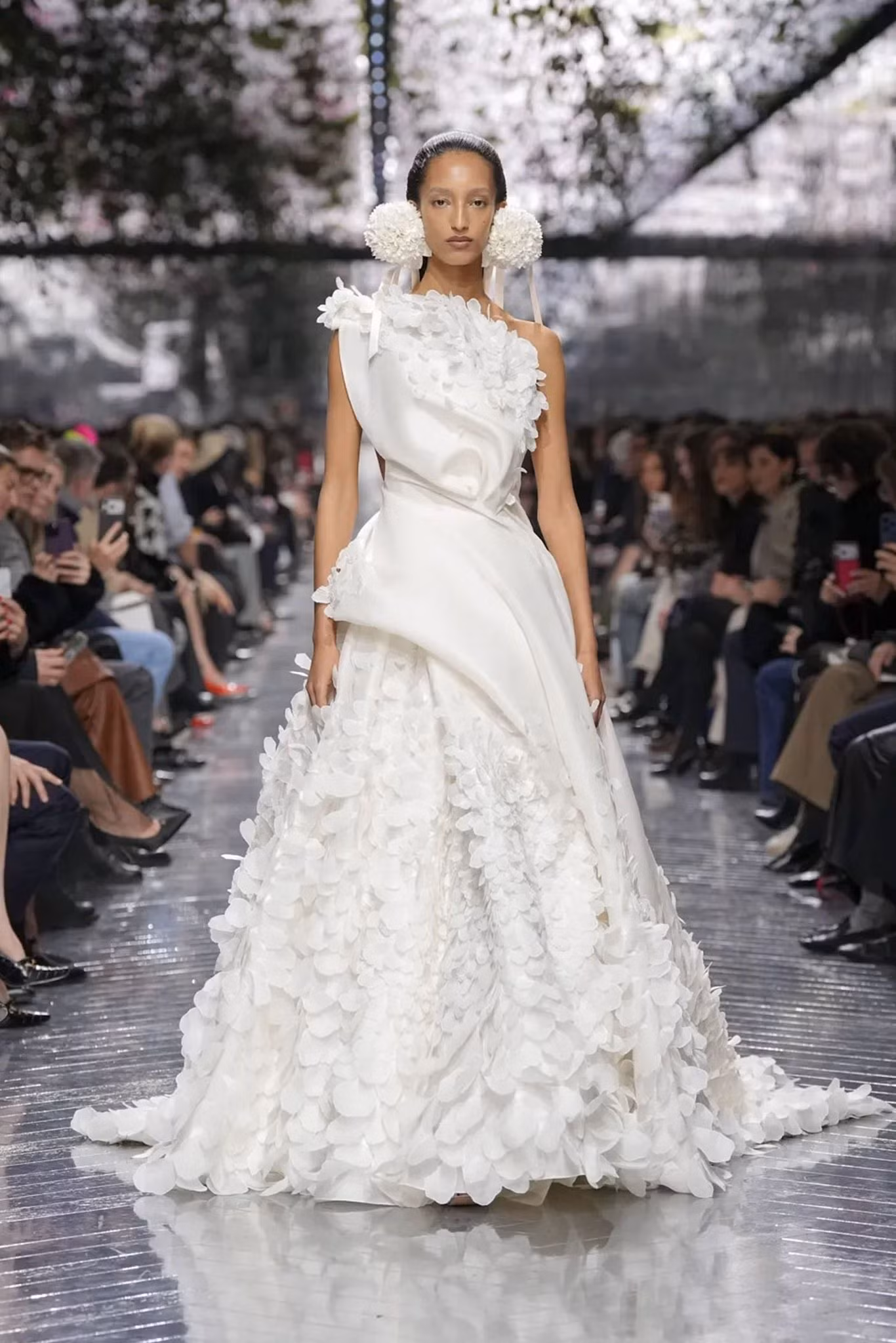 paris-haute-couture-2026-dior-taylor-swift-1.jpg