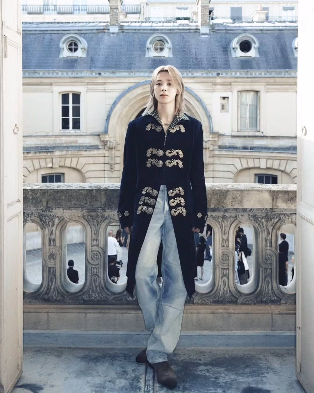 dior-paris-jimin-bts.jpg
