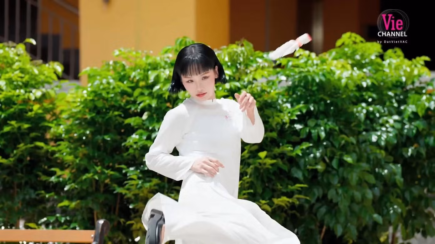 em-xinh-say-hi-miu-le-ep-9.jpg