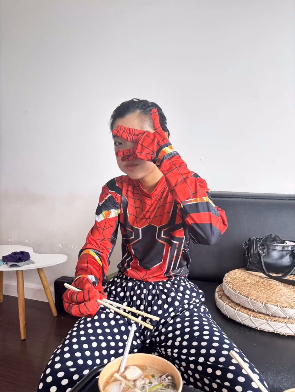 em-xinhthe-best-outfit-rehearsal-chi-xe.jpg
