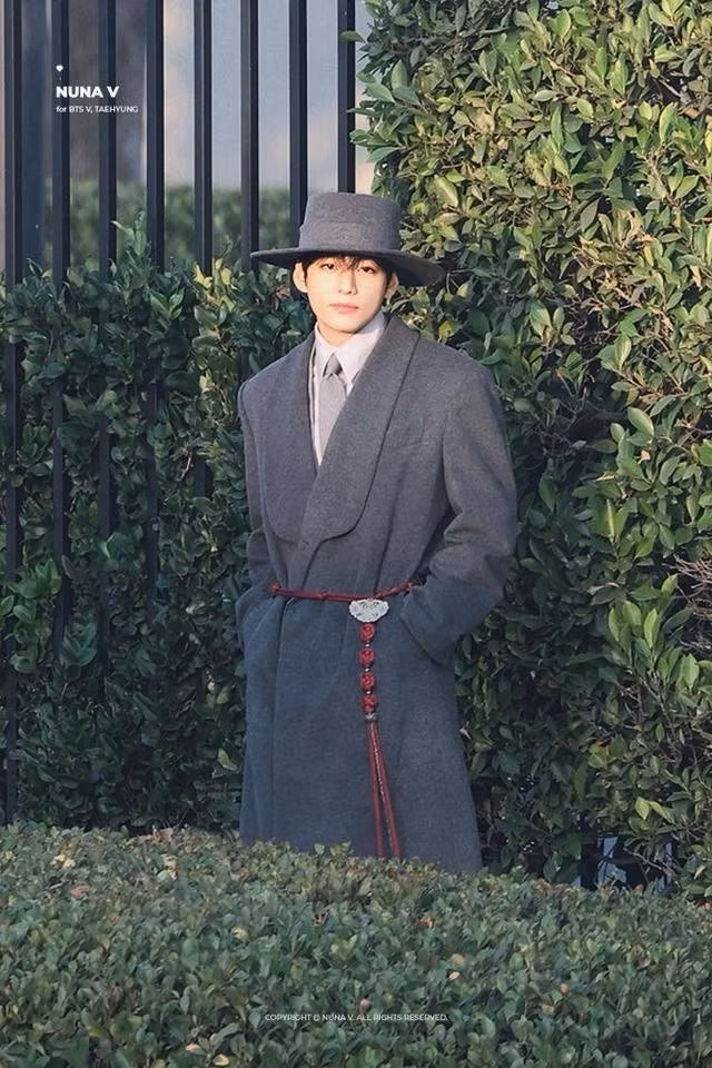 vogue-world-hollywood-2025-v-bts-86.jpg