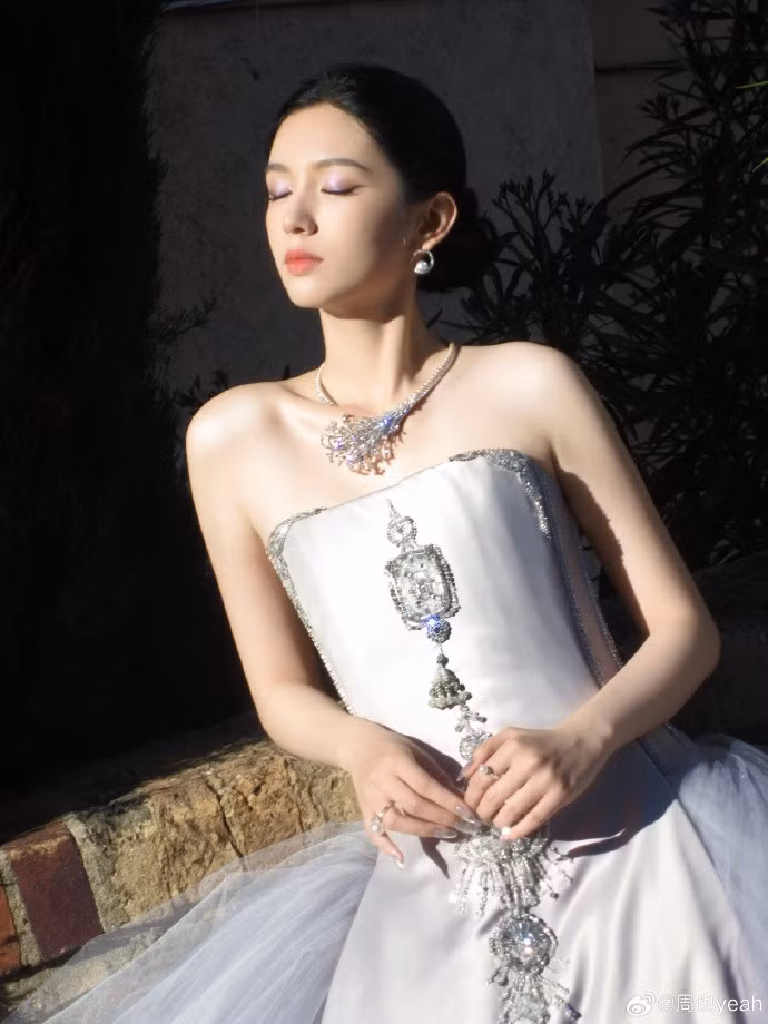 chau-da-phan-huy-5.jpg