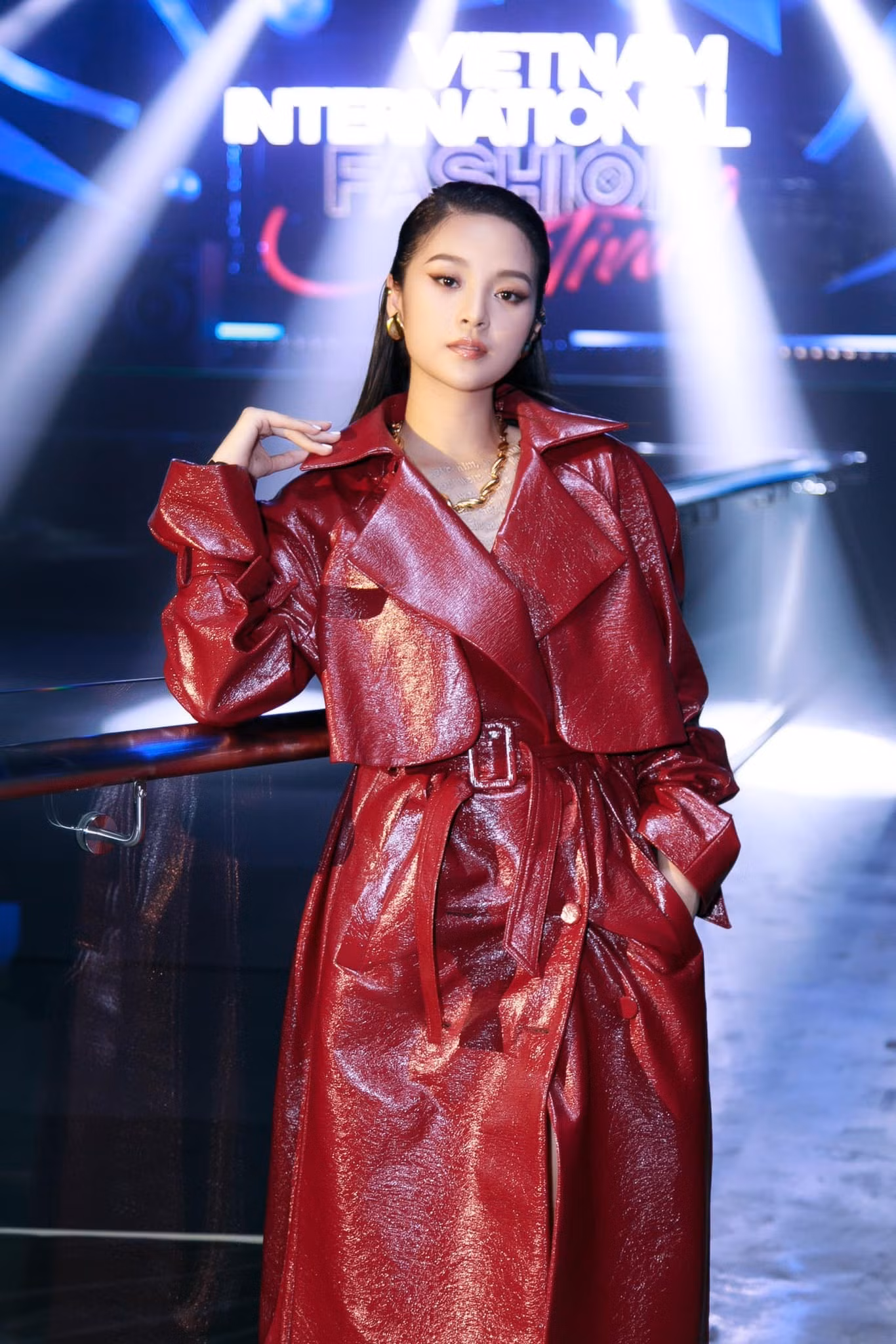 tam-trieu-dangvi-me-anh-phan-chia-tay-qua-khu-16.jpg