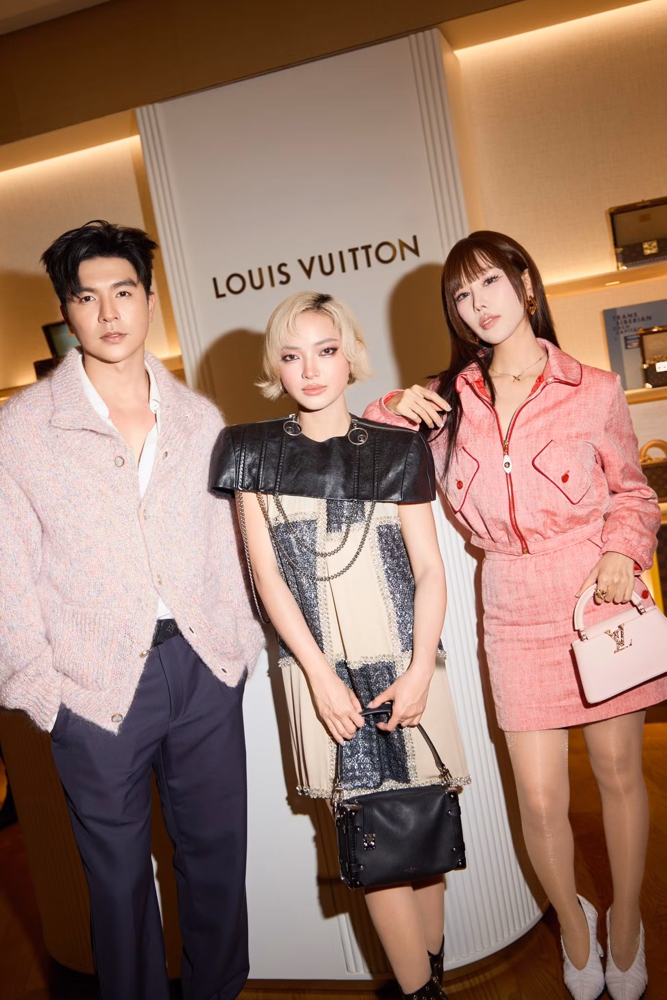 louis-vuitton-100426-men-12.jpg