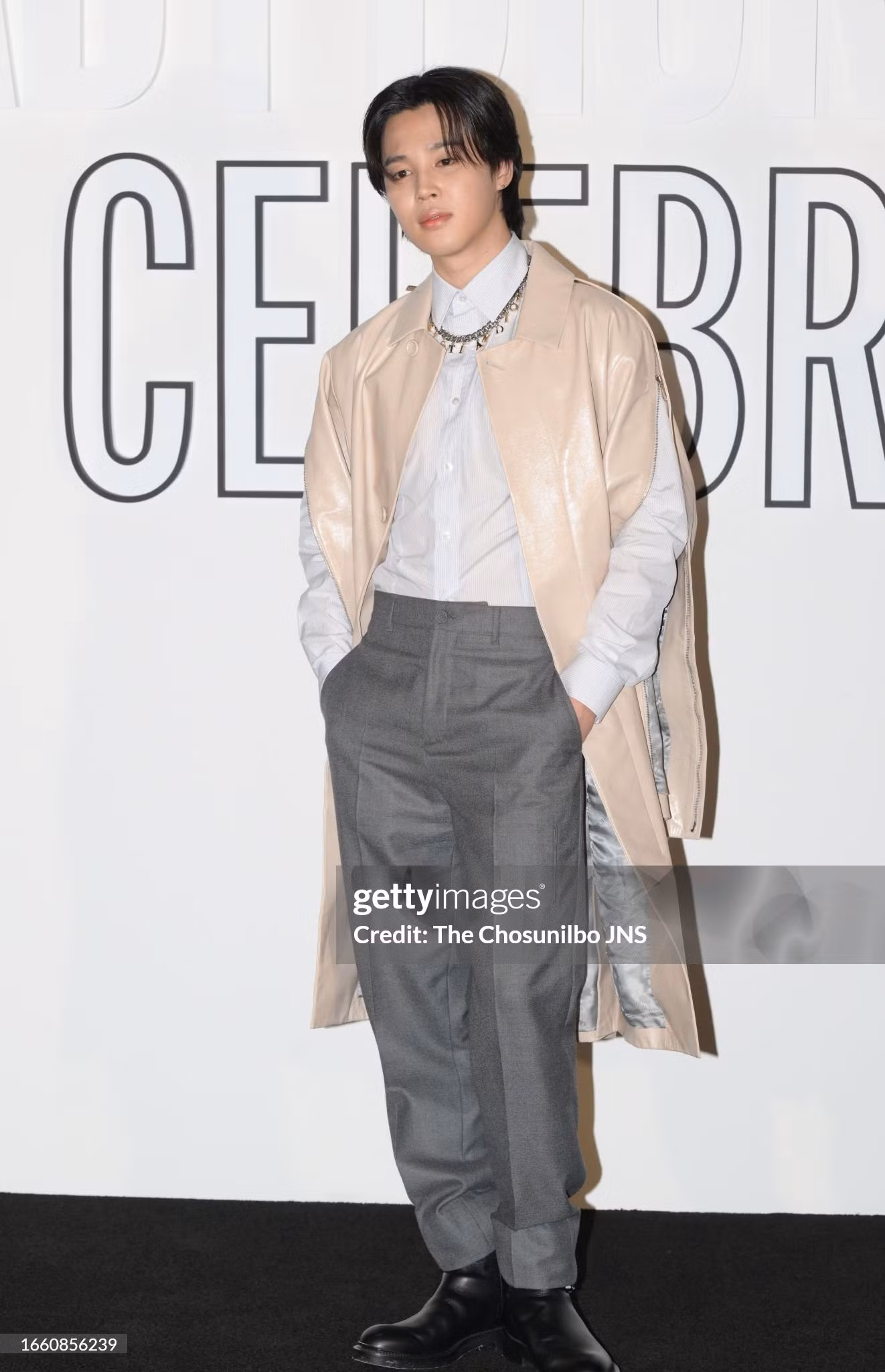 paris-fashion-week-dior-jimin-bts-september-01-2023.jpg