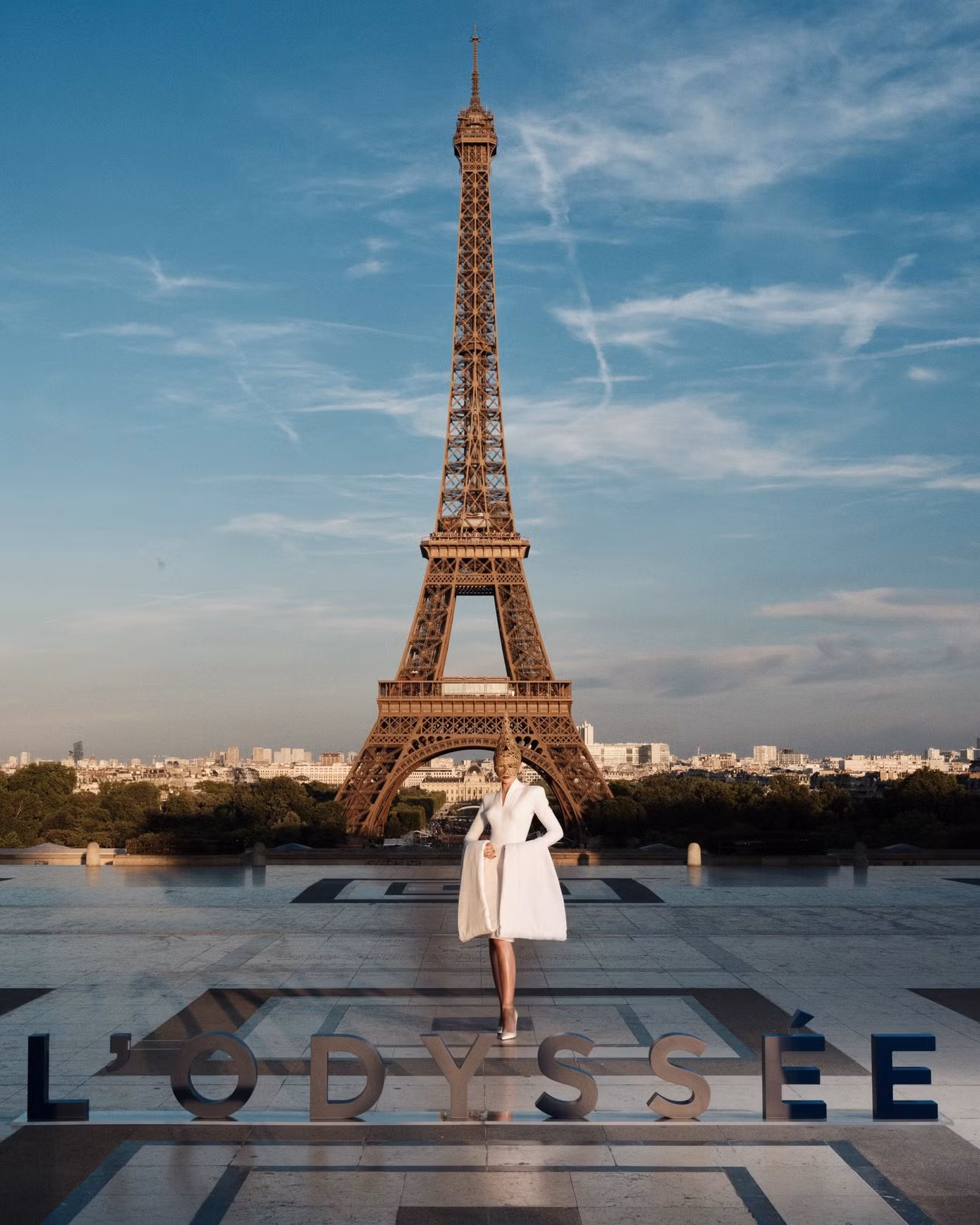 the-odyssey-zendaya-paris-photocall-givenchy-cd.jpg
