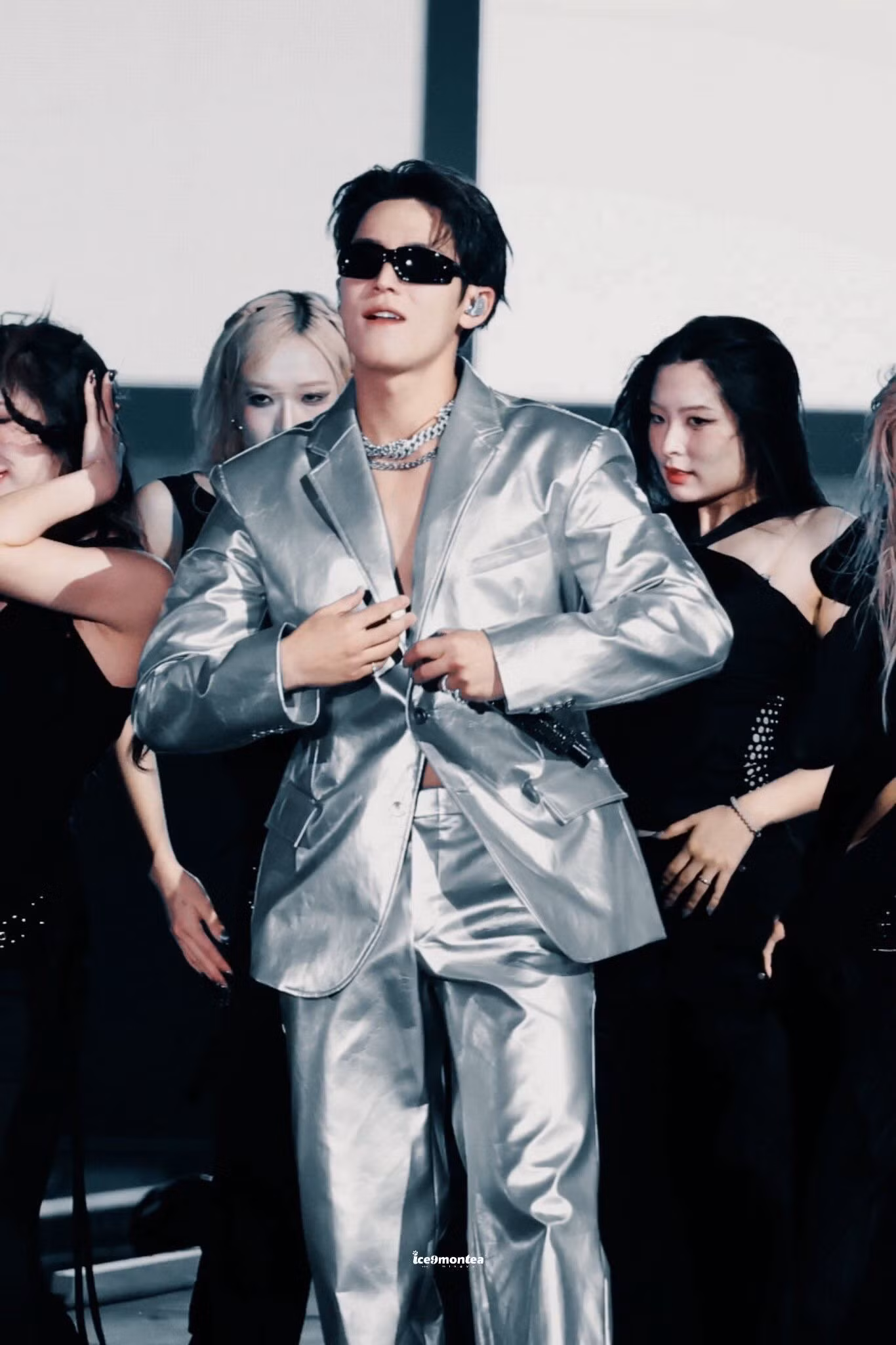 y-concert-quoc-thien-mingyu-seventeen-hn.jpg