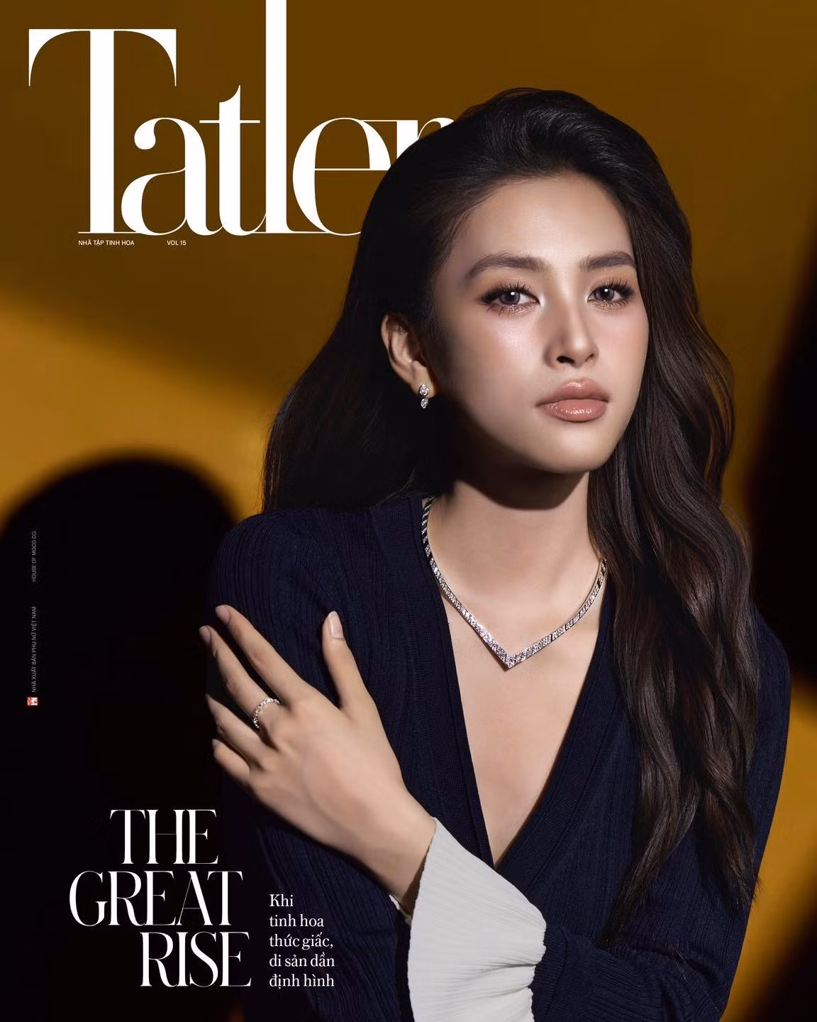 tatler-vietnam-nha-tap-tinh-hoa-vol15.jpg