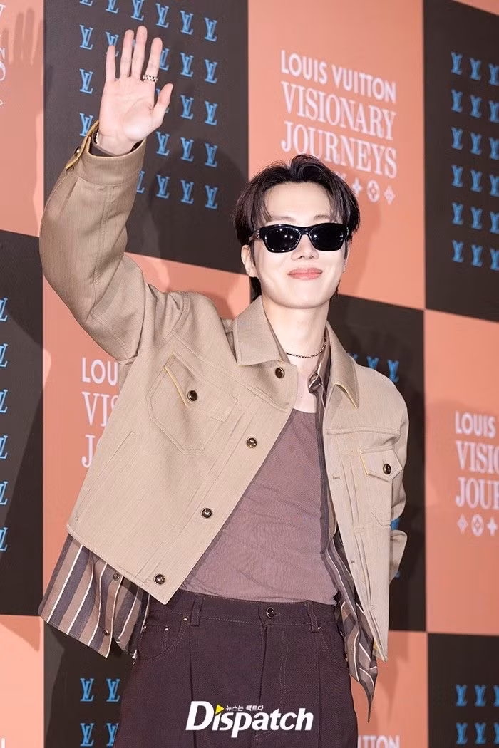 louis-vuitton-visionary-journey-seoul-jhope-bts.jpg