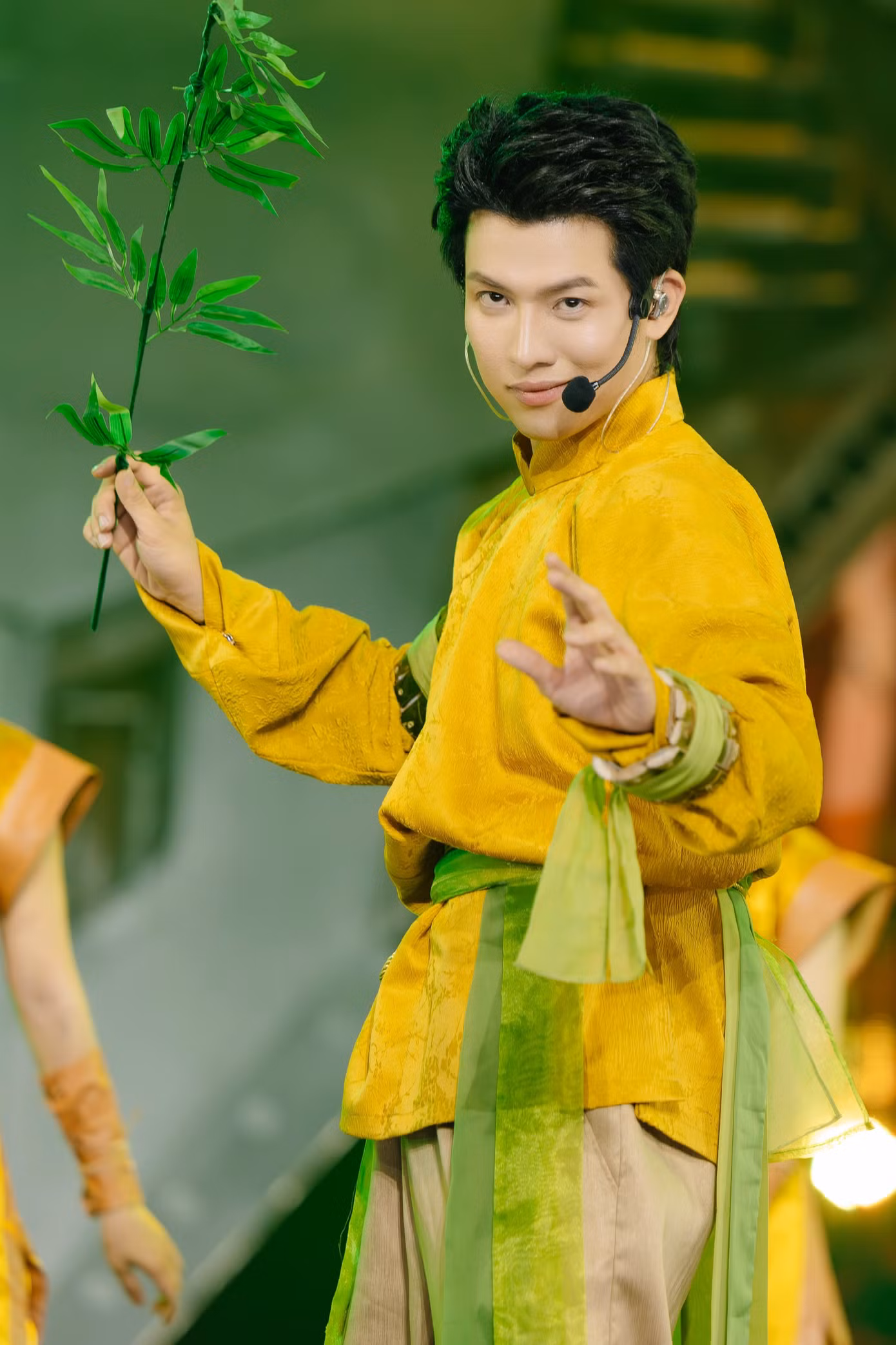 atvncg-26-bong-benh-thanh-giong-16.jpg