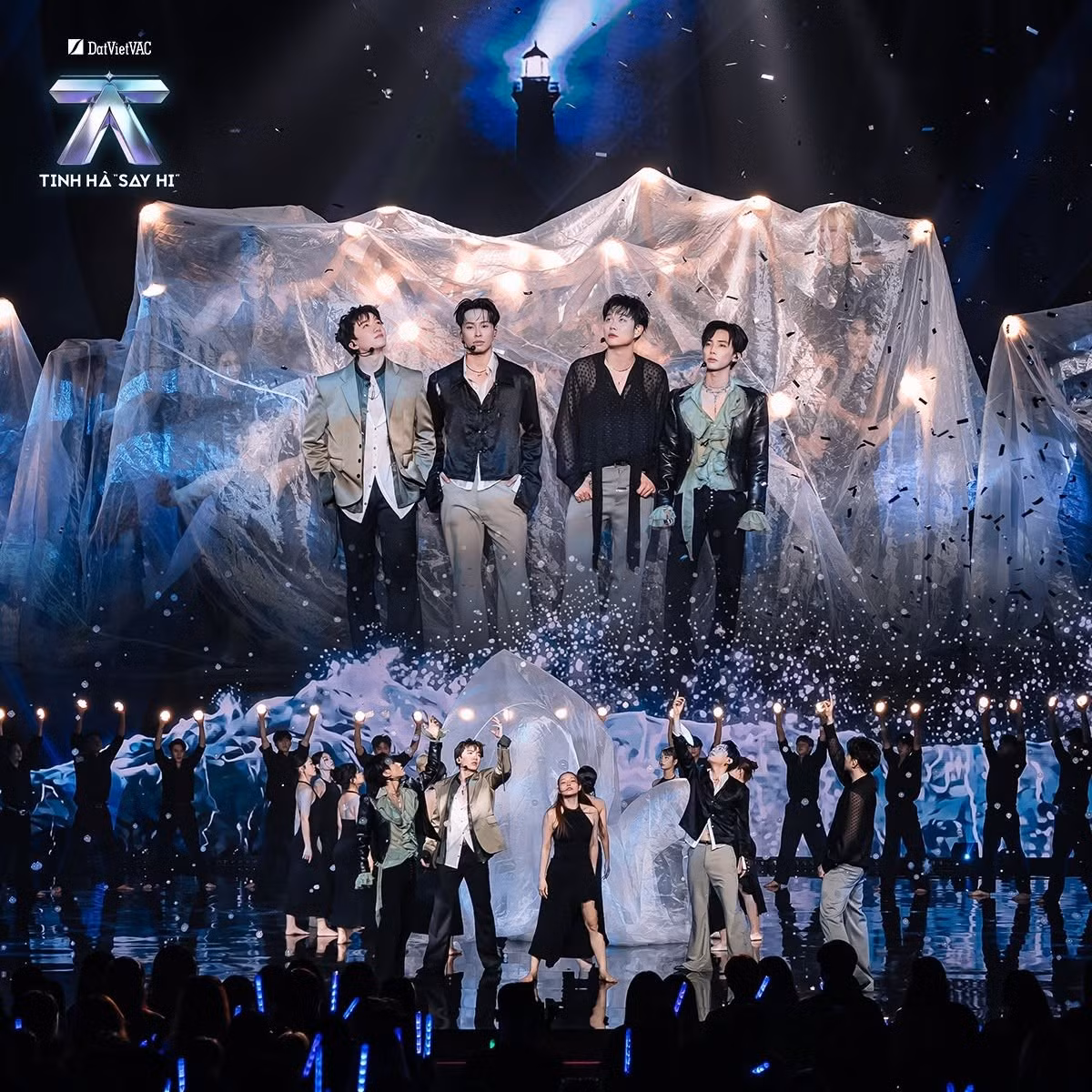tinh-ha-say-hi-live-stage-4-hurrykng.jpg