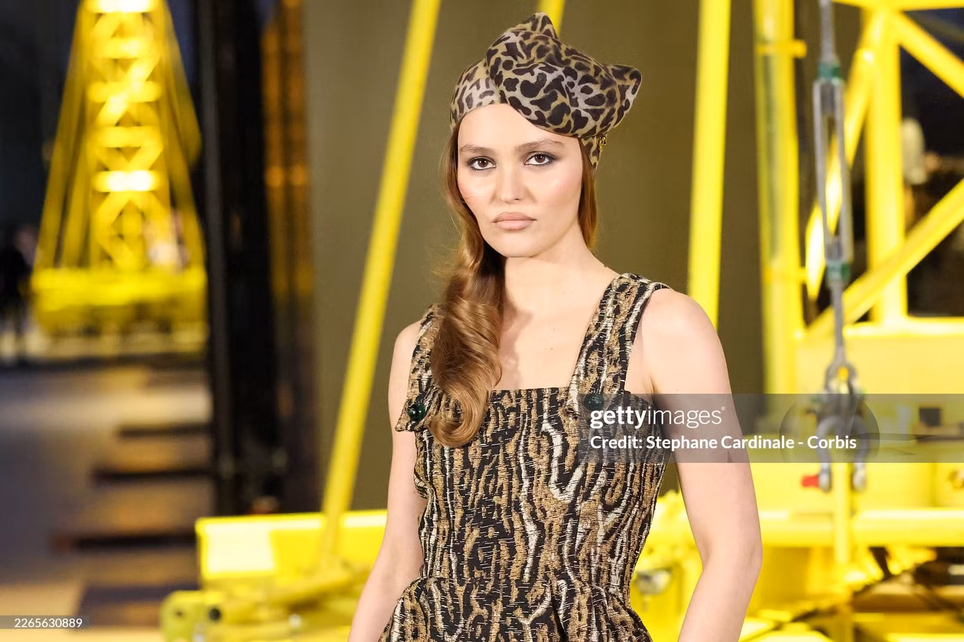 paris-fashion-week-chanel-lily-rose-depp.jpg