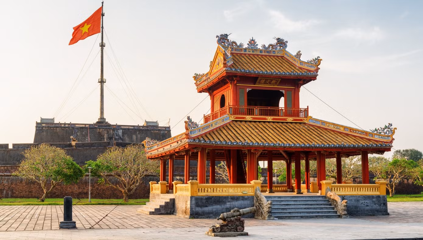 phu-van-lau-1.jpg