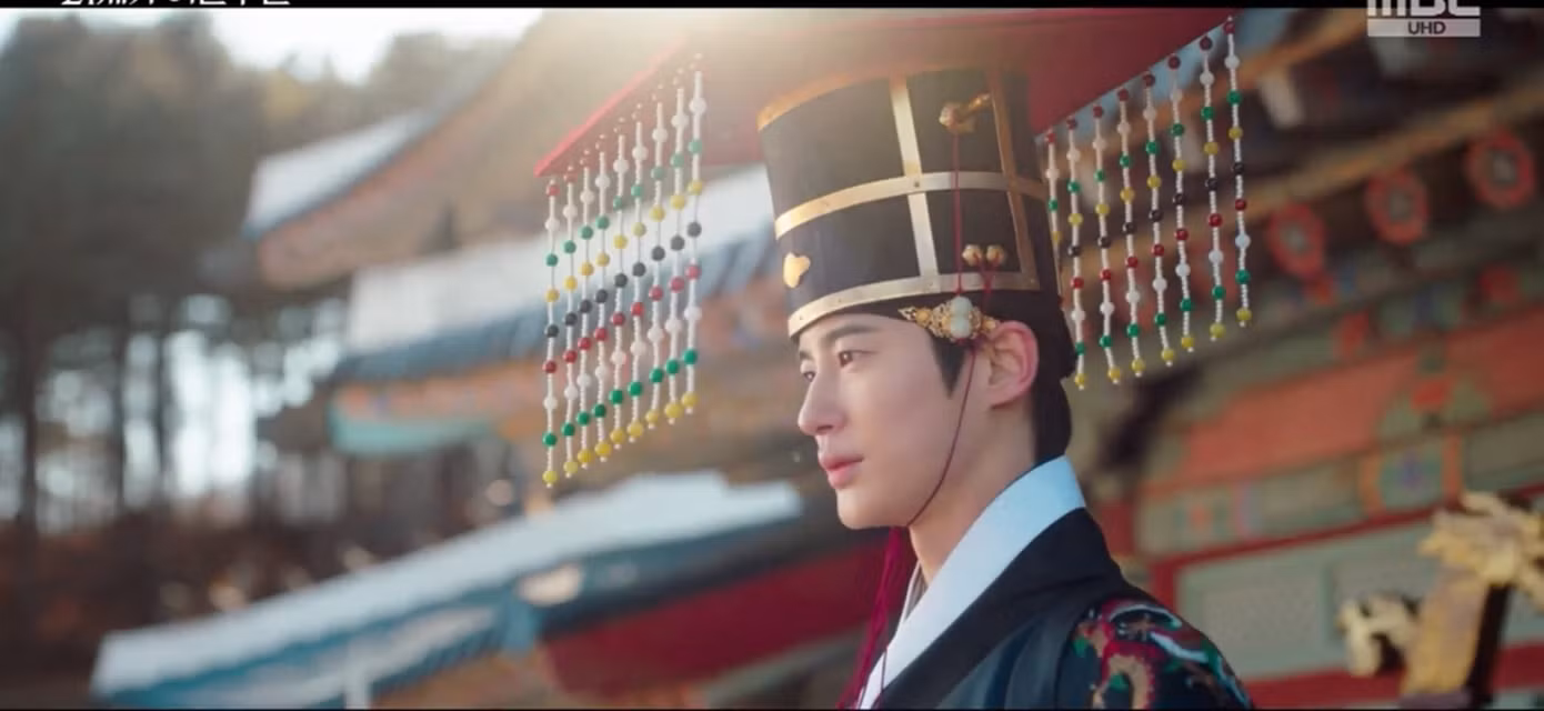byeon-woo-seok-3.jpg